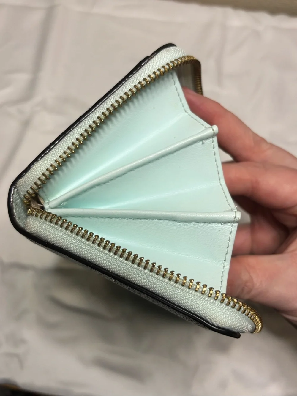kate spade Laurel Way Neda Zip Around Clutch/wallet